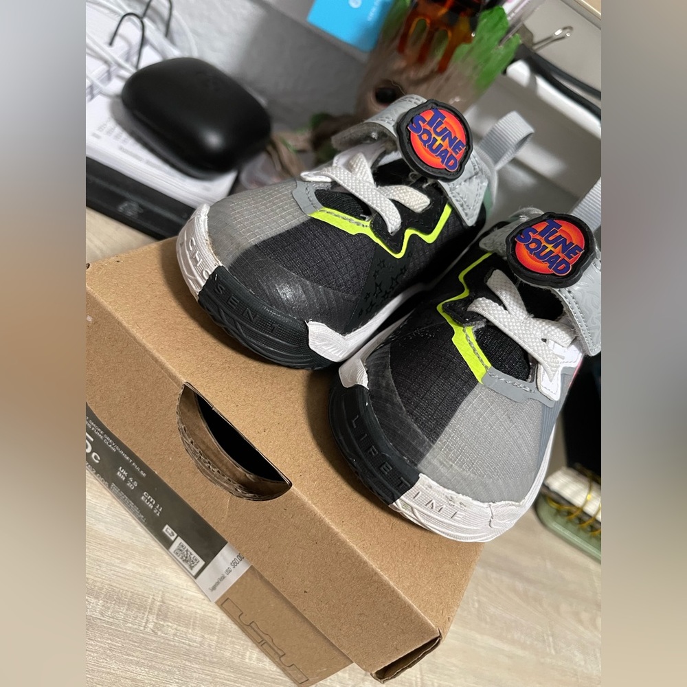Tune Squad Nike’s